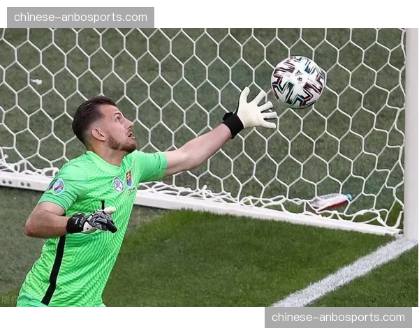 姆巴佩以18球领跑射手榜 客场进球占比凸显其适应力 姆巴佩以18球领跑射手榜 客场进球占比凸显其适应力